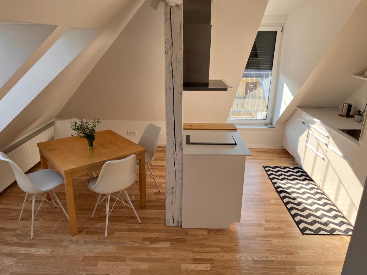 Apartment Malina - Free Private Parking Любляна Екстер'єр фото